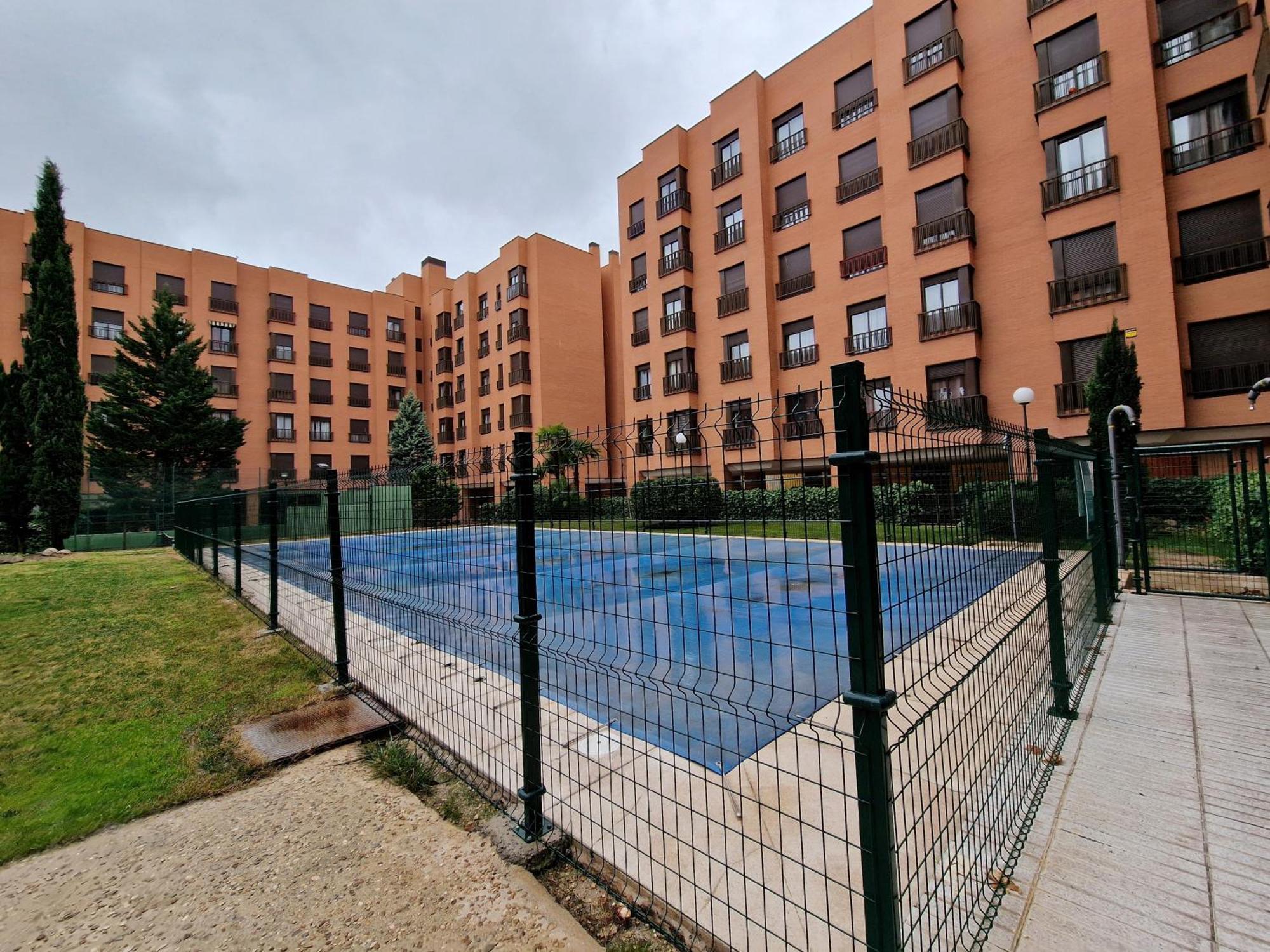 Samaniego, Piscina Y Garaje Junto Civitas Metropolitano Y Aeropuerto Appartement *